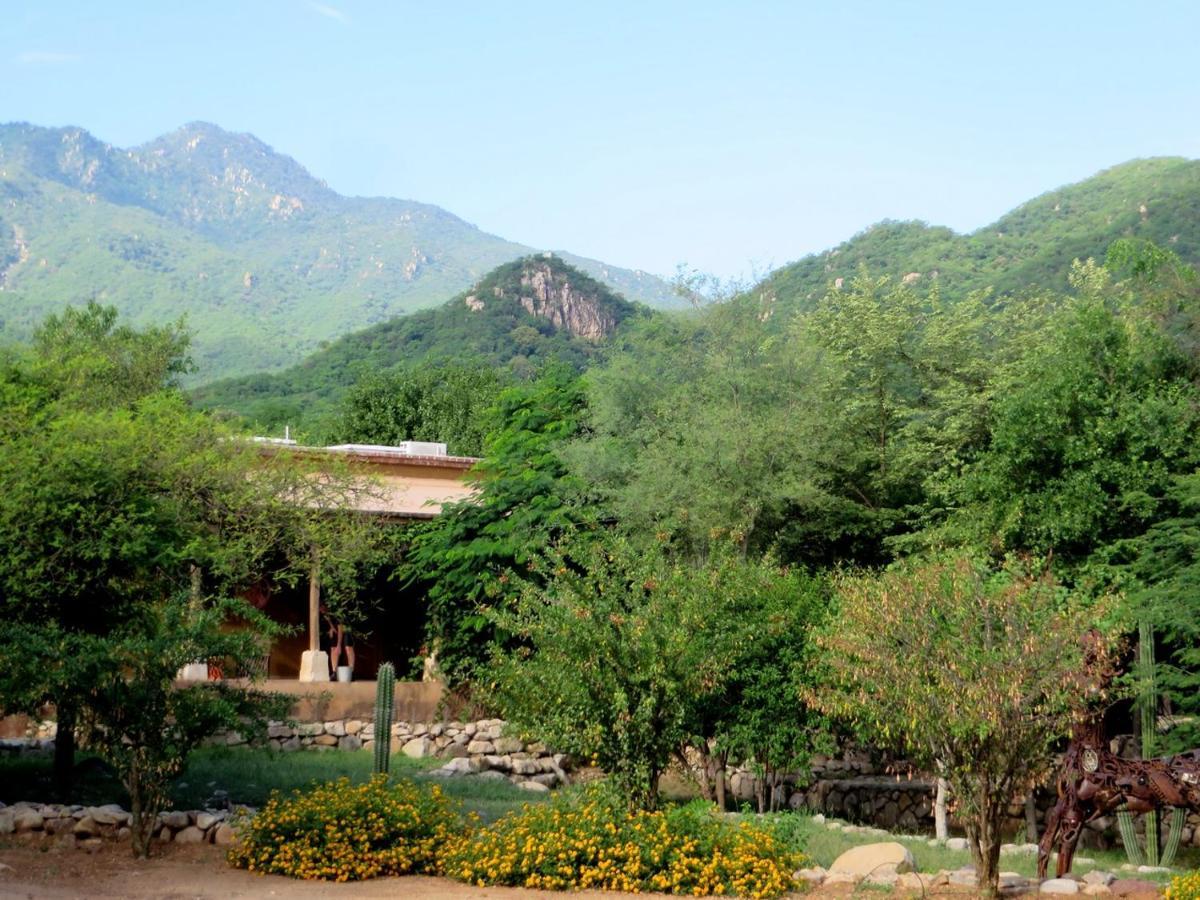 El Pedregal - Hotel En La Naturaleza Álamos Εξωτερικό φωτογραφία